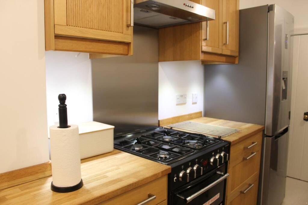 Luxury Townhouse In Town Centre, Views, River Walk, Free Parking Shrewsbury Exteriér fotografie
